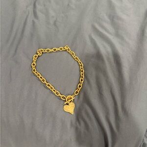 Chic Gold Heart Bracelet